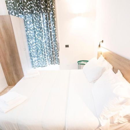 Hall Inn B&B In Chiostro Νάπολη Εξωτερικό φωτογραφία
