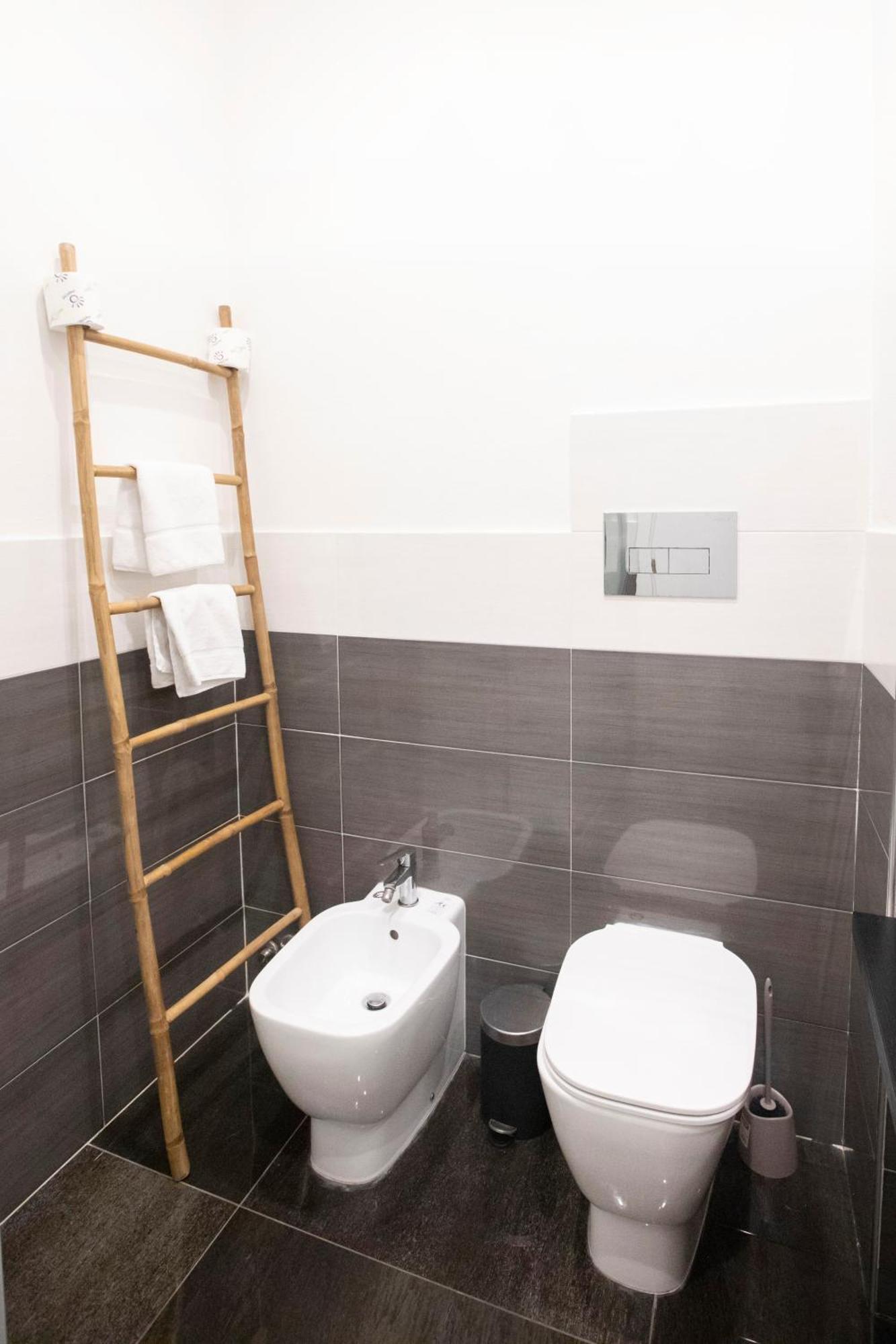 Hall Inn B&B In Chiostro Νάπολη Εξωτερικό φωτογραφία